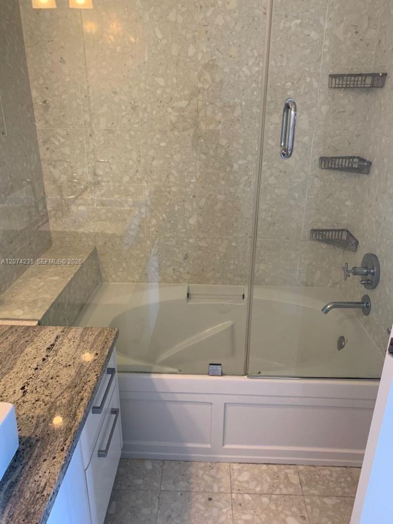 185 SW 7th St, Unit 4303, Miami, FL 33130 Photo