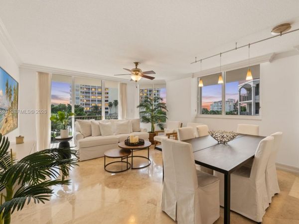 2011 N Ocean Blvd, Unit 401, Fort Lauderdale, FL 33305