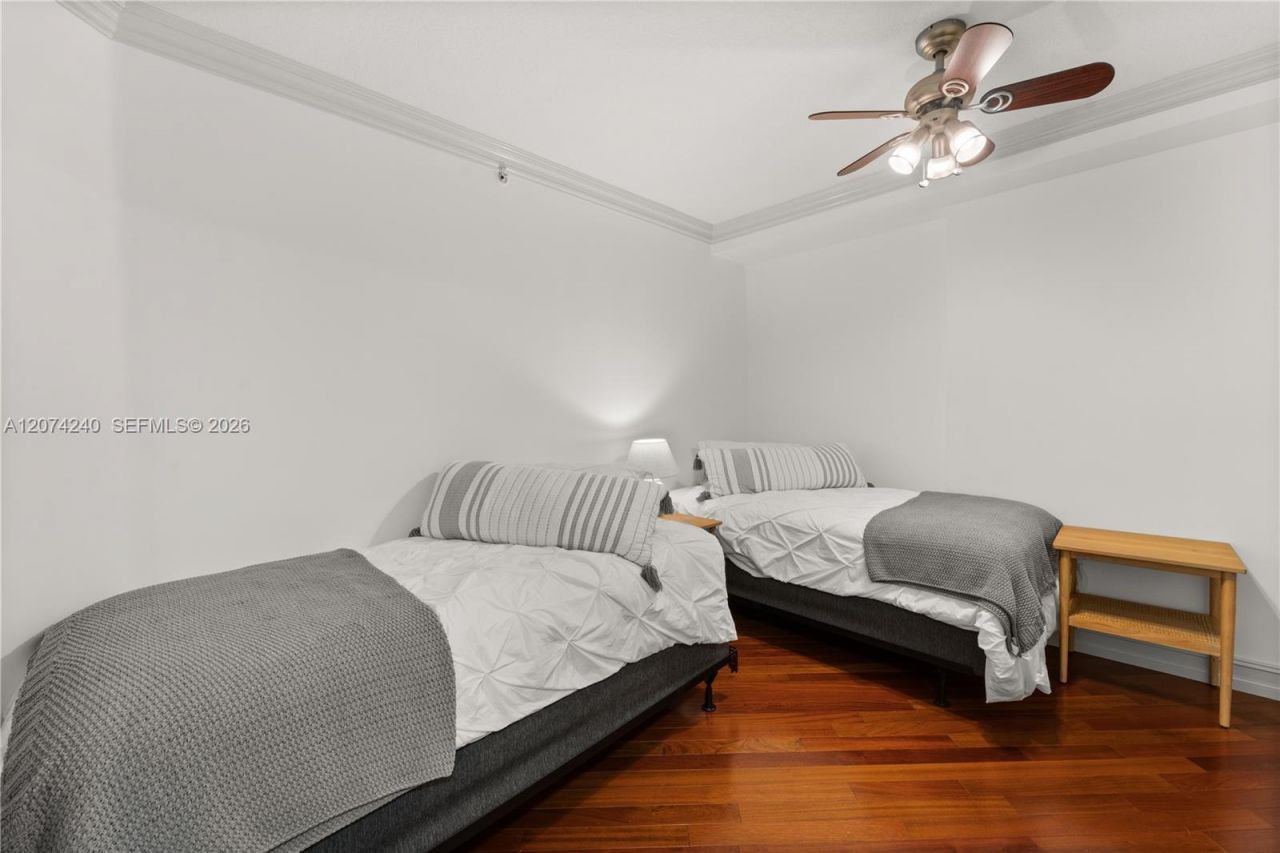 2011 N Ocean Blvd , Unit 401, Fort Lauderdale, FL 33305 Photo
