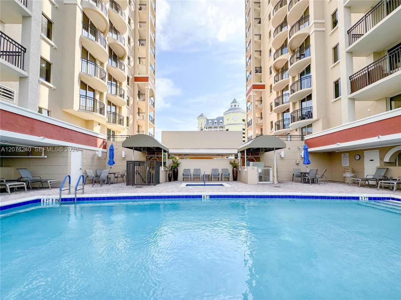 2011 N Ocean Blvd , Unit 401, Fort Lauderdale, FL 33305 Photo