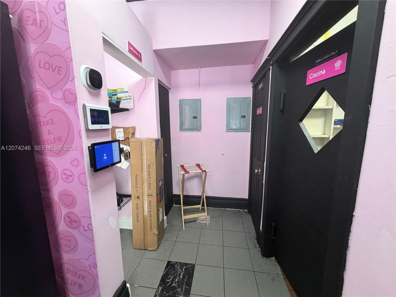 Restaurant E For Rent, Hialeah, FL 33010 Photo