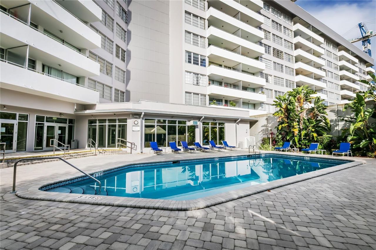 470 3rd Street S, Unit 805, Saint Petersburg, FL 33701 Photo