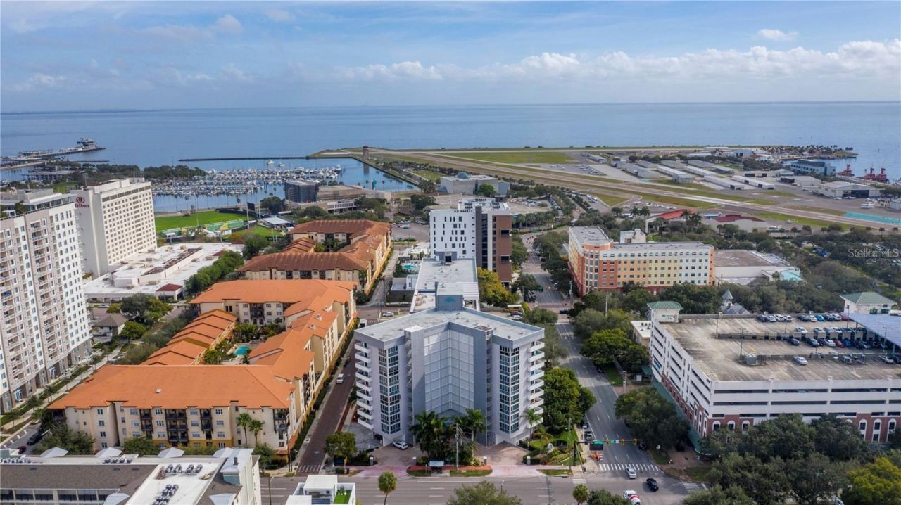 470 3rd Street S, Unit 805, Saint Petersburg, FL 33701 Photo