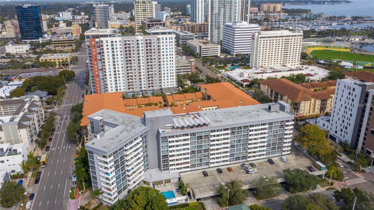 470 3rd Street S, Unit 805, Saint Petersburg, FL 33701 Photo