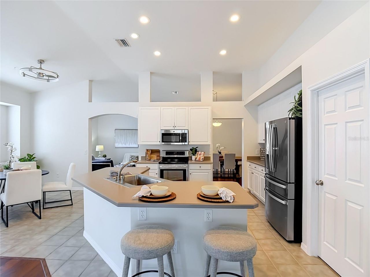 34434 Windknob Court , Wesley Chapel, FL 33545 Photo