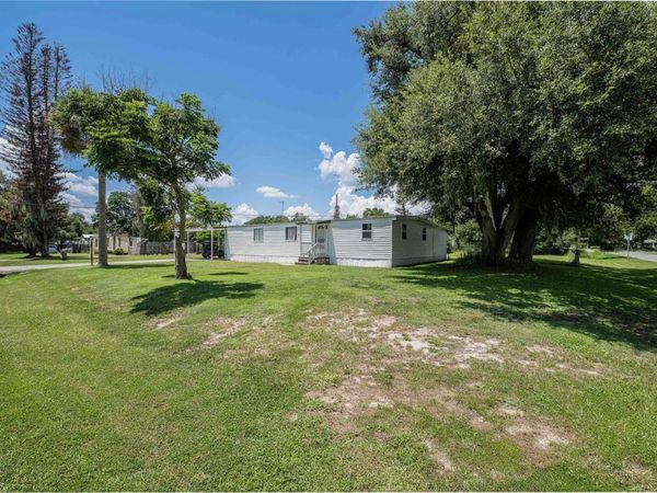 5939 SILVER FOX DRIVE , WINTER HAVEN, FL 33884