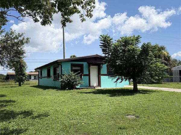 2884 TROPIC RD , MELBOURNE, FL 32935
