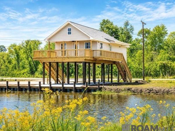 1193 La Hwy 643, Vacherie, LA 70090