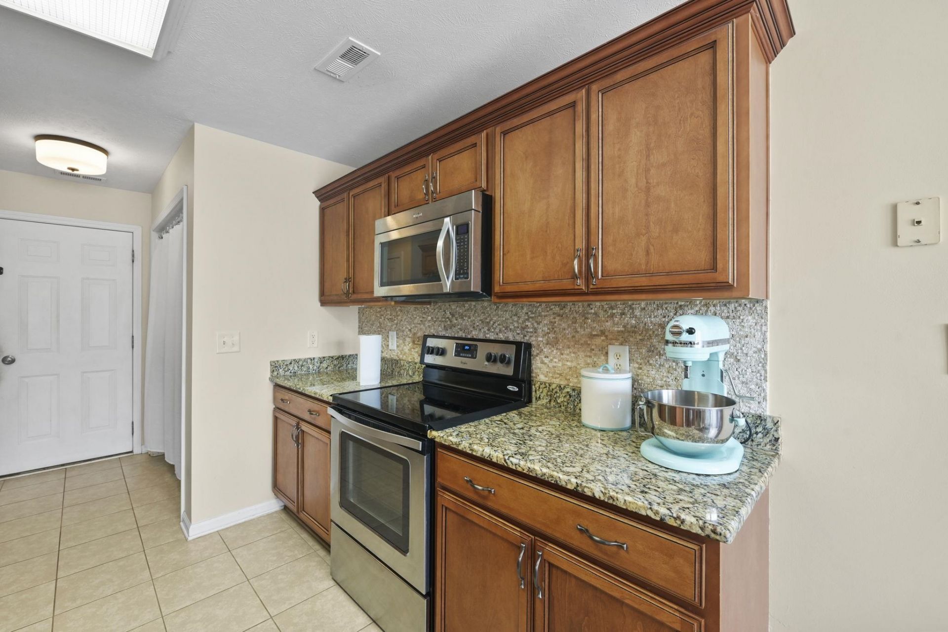 4019 Douglas Fir Ln. Photo 12