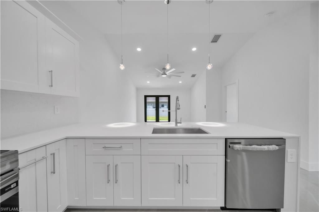4541/4543 25th St Sw, Lehigh Acres, FL 33973 Photo