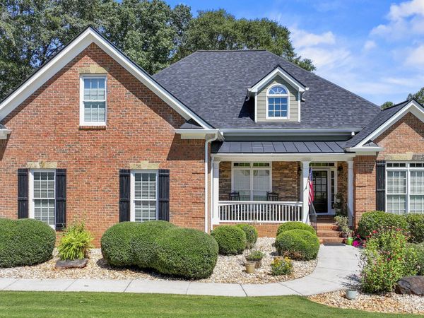 100 Cole Point, Hoschton, GA 30548