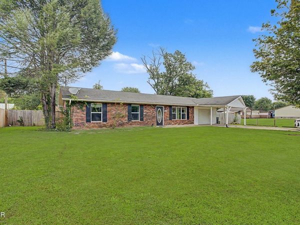2319 Pittman Center Road , Sevierville, TN 37876