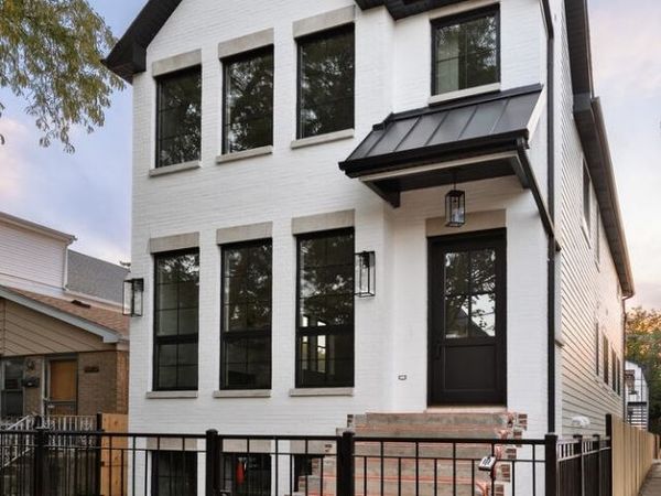 2714 N Magnolia Avenue, Chicago, IL 60614