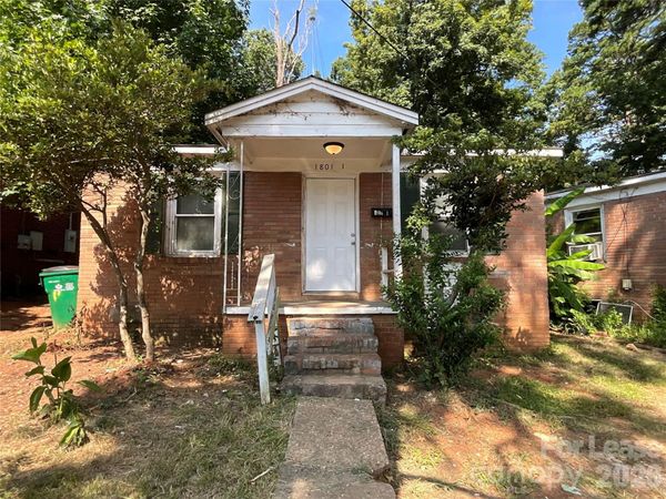 1801 Newland Road , Charlotte, NC 28216