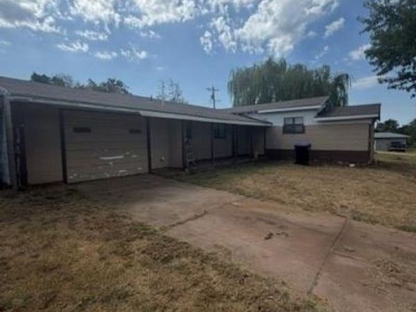 605 Grant Street, Agra, OK 74824