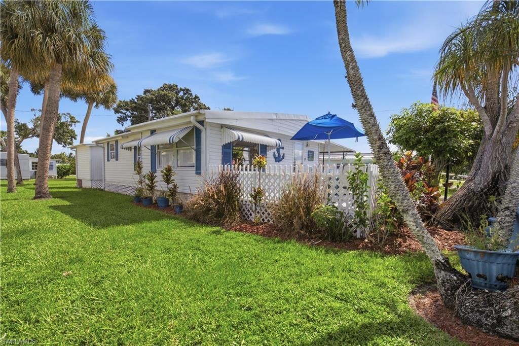 20 Derhenson Dr , Naples, FL 34114 Photo
