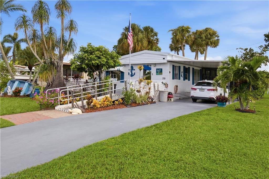 20 Derhenson Dr , Naples, FL 34114 Photo