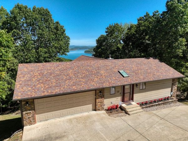 2466 Mundell , Eureka Springs, AR 72631