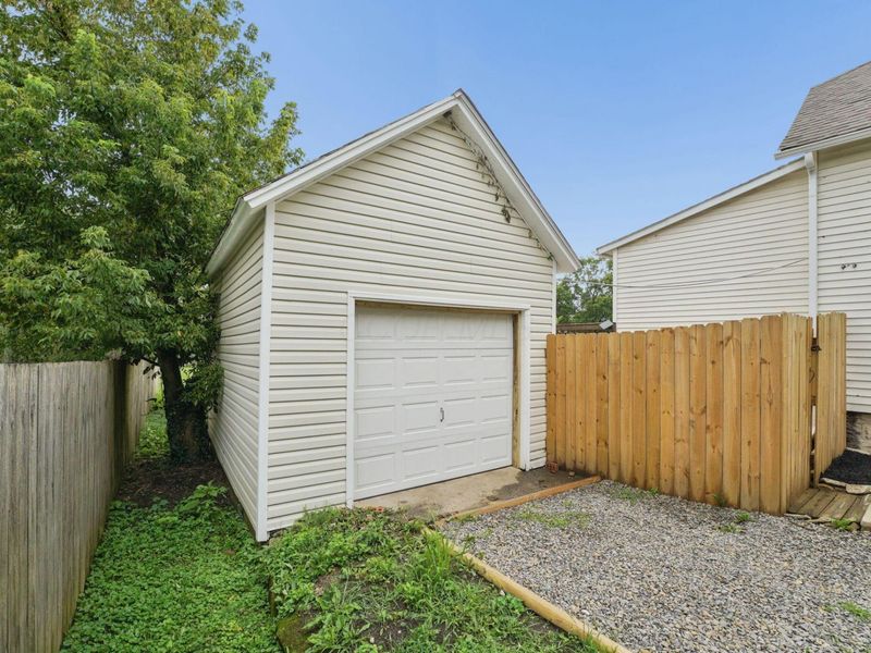 103 S Church Street, Thornville, OH 43076 Photo 28