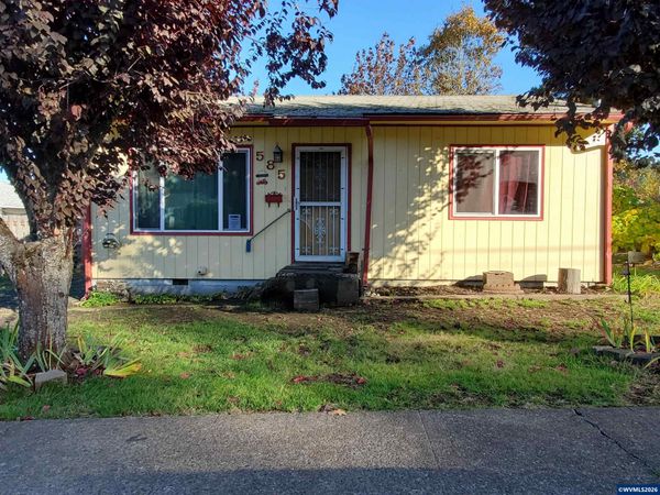 585 5th Av, Sweet Home, OR 97386