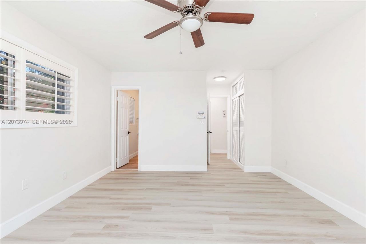 1900 NW 82nd Ter , Pembroke Pines, FL 33024 Photo