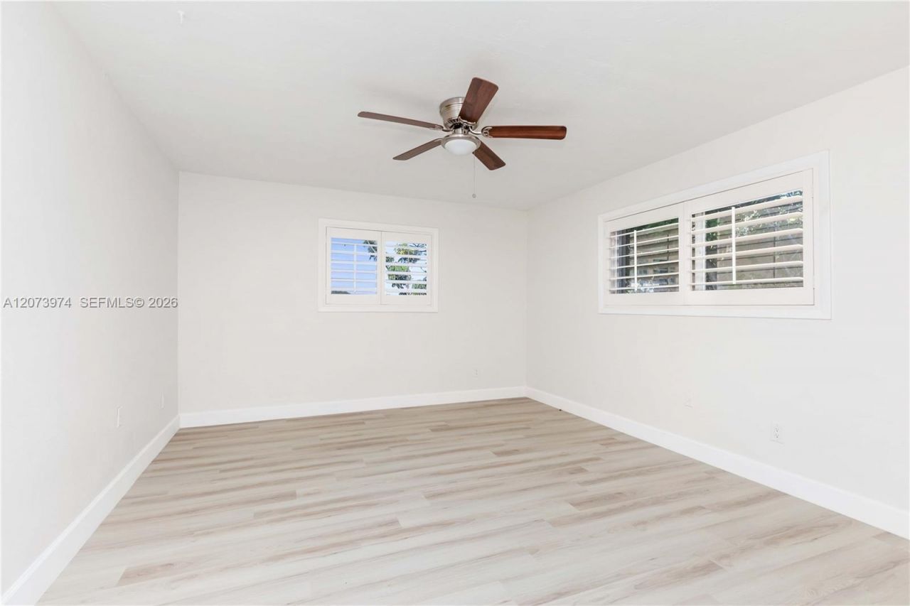 1900 NW 82nd Ter , Pembroke Pines, FL 33024 Photo