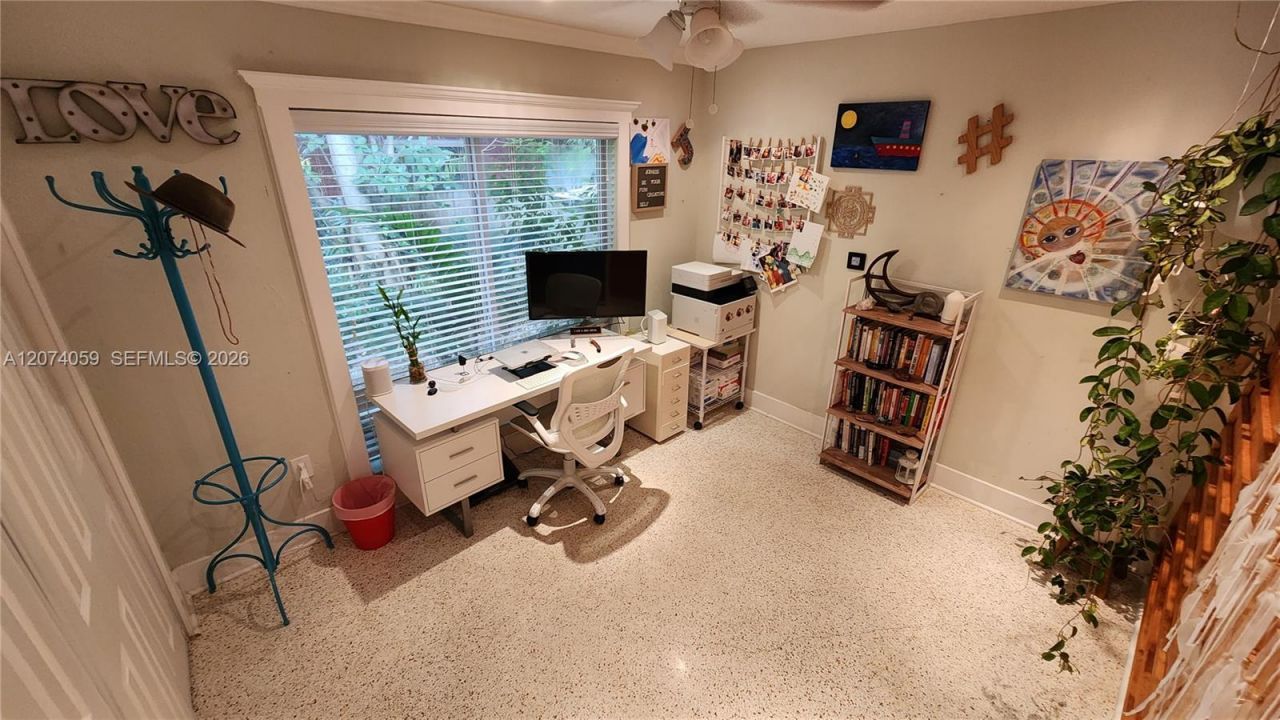 391 NE 131st St , North Miami, FL 33161 Photo