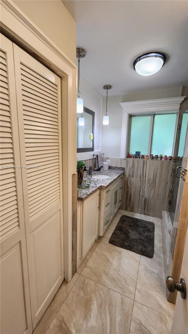 391 NE 131st St , North Miami, FL 33161 Photo