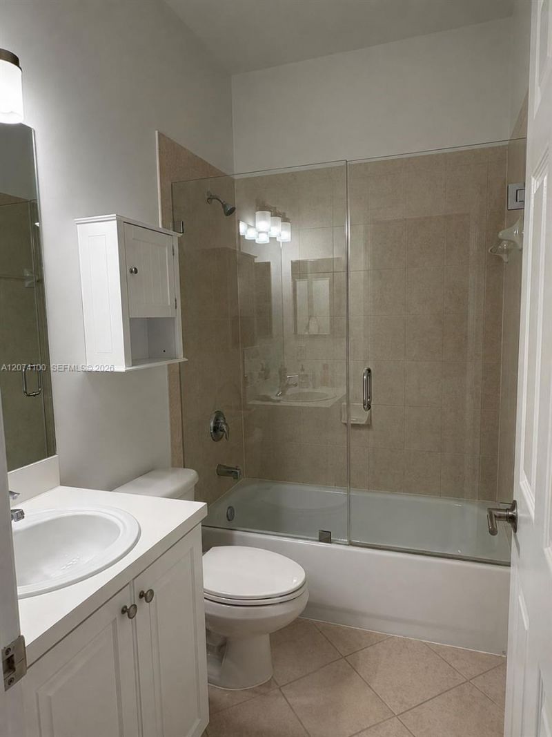9259 SW 227th St, Unit 9-25, Cutler Bay, FL 33190 Photo