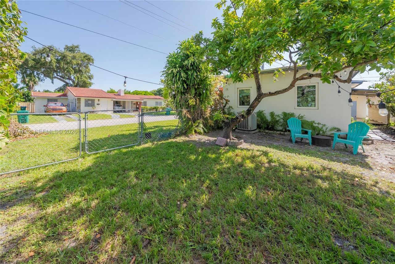 3130 SW 27th Ter , Miami, FL 33133 Photo