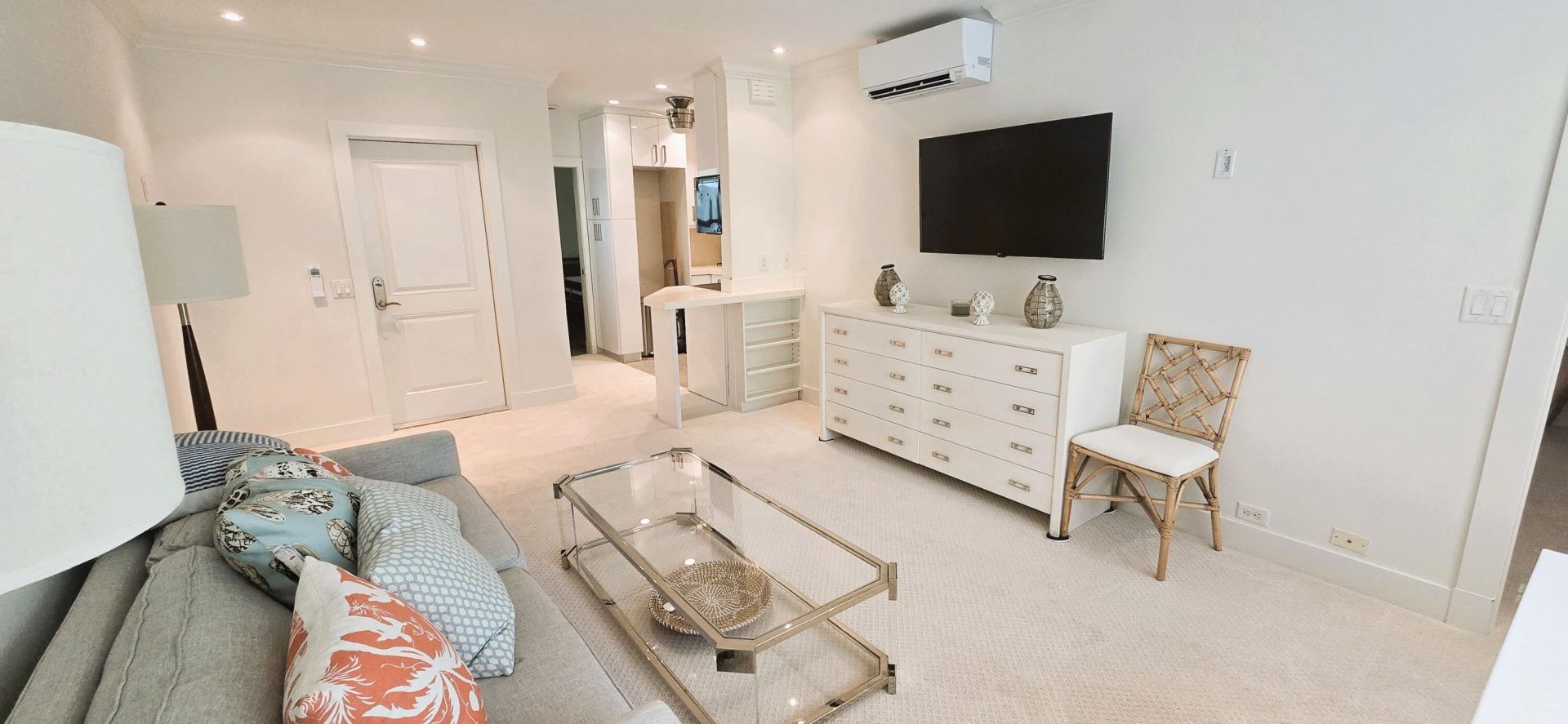 122 Peruvian Avenue, Unit 0141, Palm Beach, FL 33480 Photo