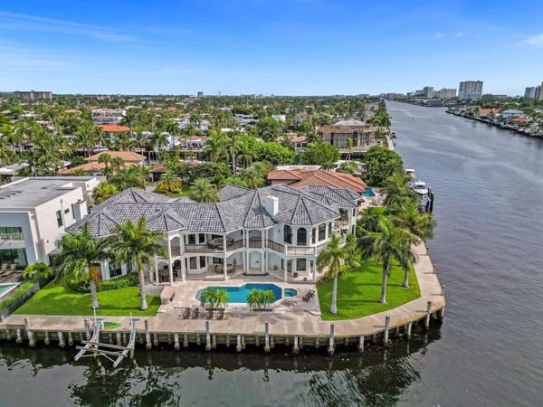 2584 SE 12th Street, Pompano Beach, FL 33062