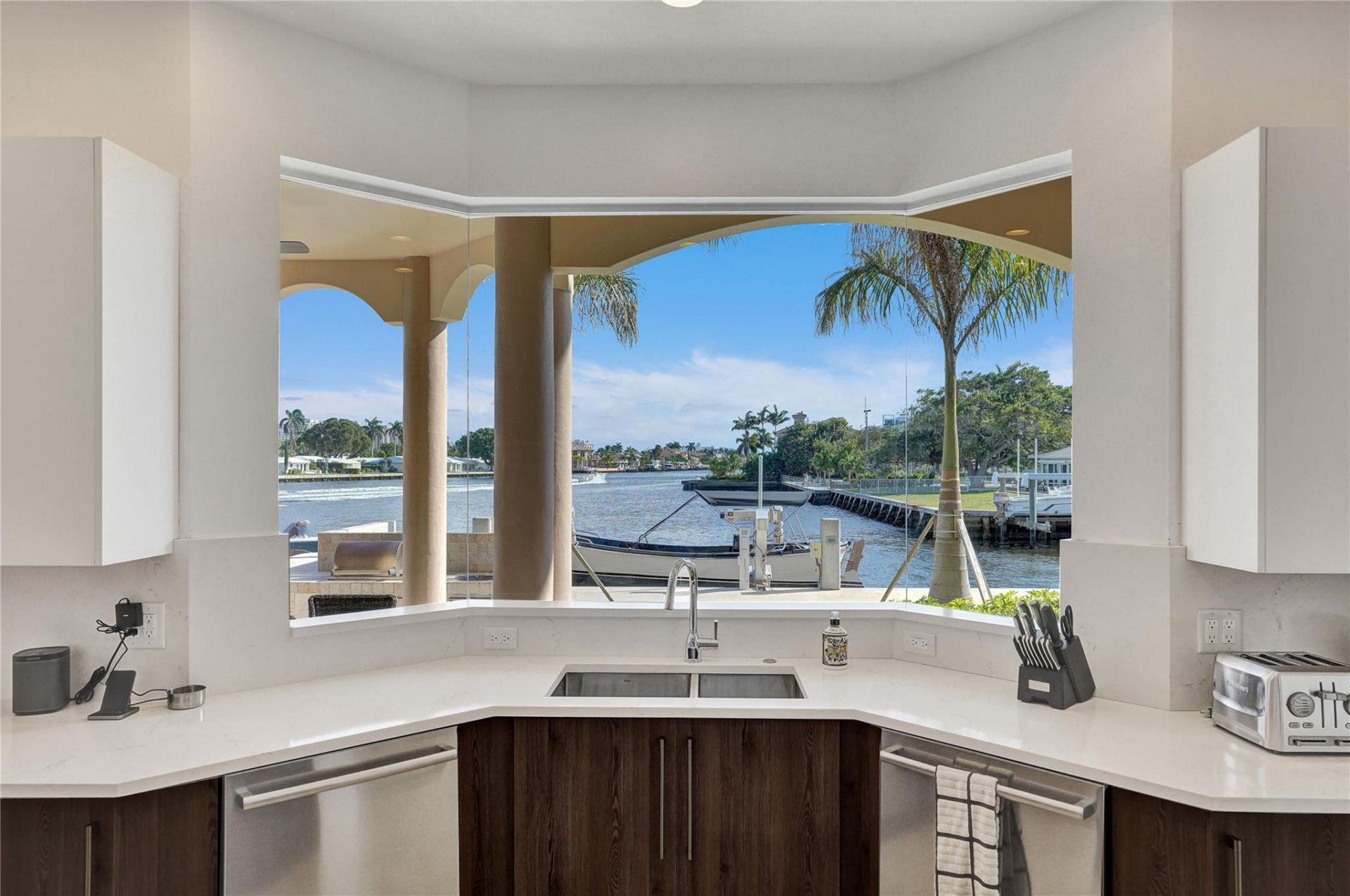 2584 SE 12th Street, Pompano Beach, FL 33062 Photo