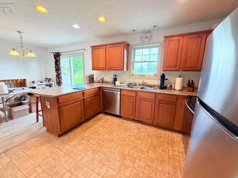 6410 Royce Drive, Marblehead, OH 43440 Photo 12