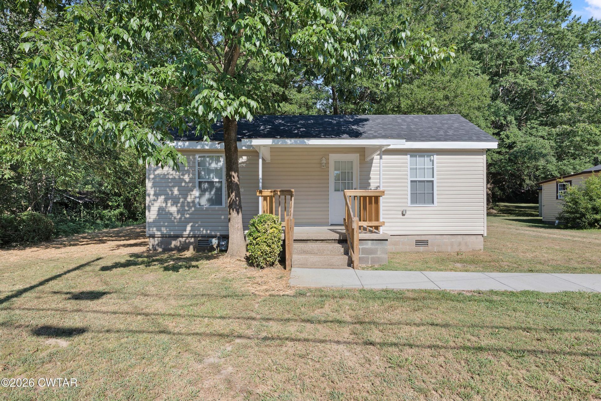 800 N 18th Avenue, Humboldt, TN 38343 Main Photo