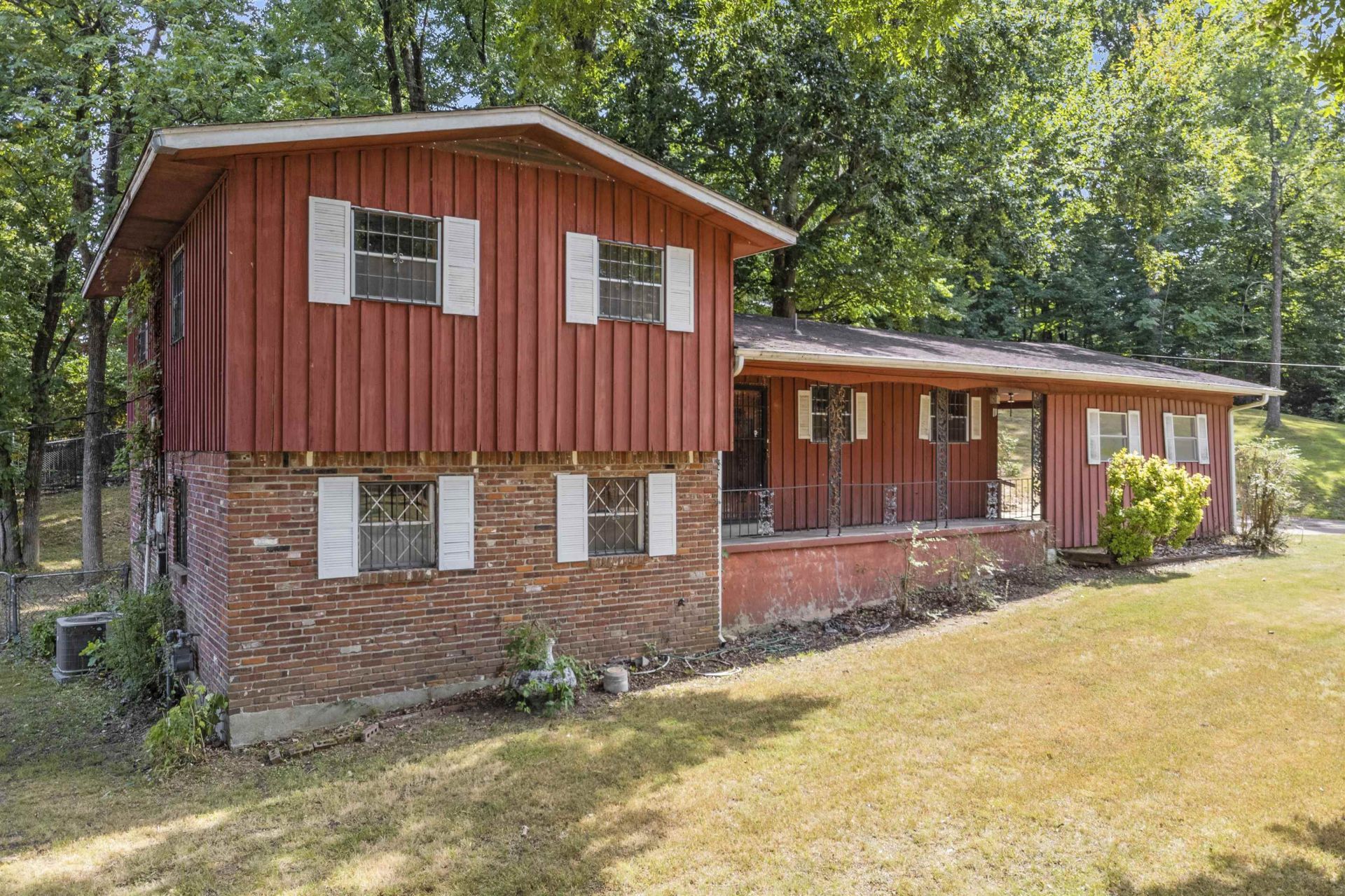 2563 Capewood Dr, Memphis, TN 38127 Main Photo