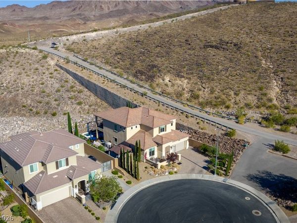 1196 Hillside Peak Street, Henderson, NV 89002