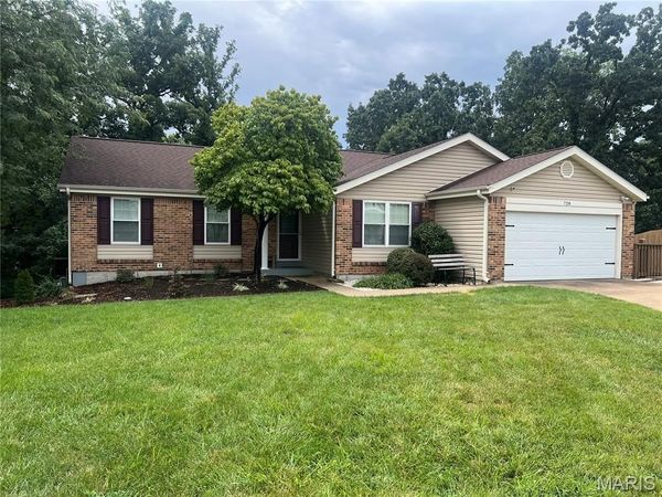 728 Wisdom Court , Fenton, MO 63026