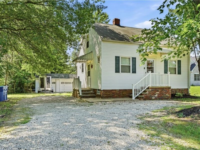 26571 Sprague Road, Columbia Station, OH 44028 Photo 2