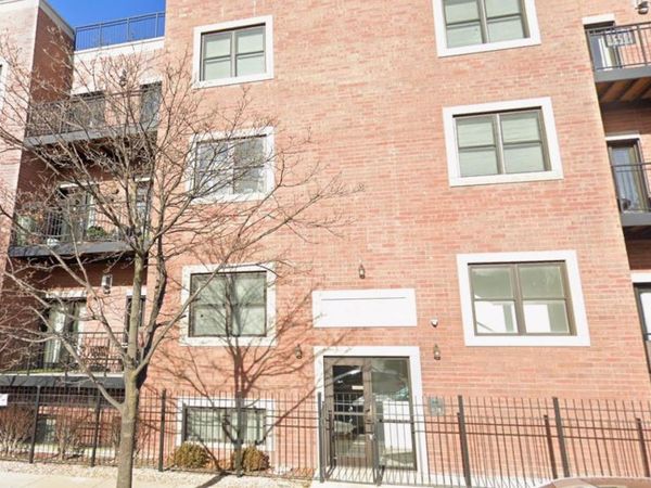 4812 W Montrose Avenue , Unit B03, Chicago, IL 60641