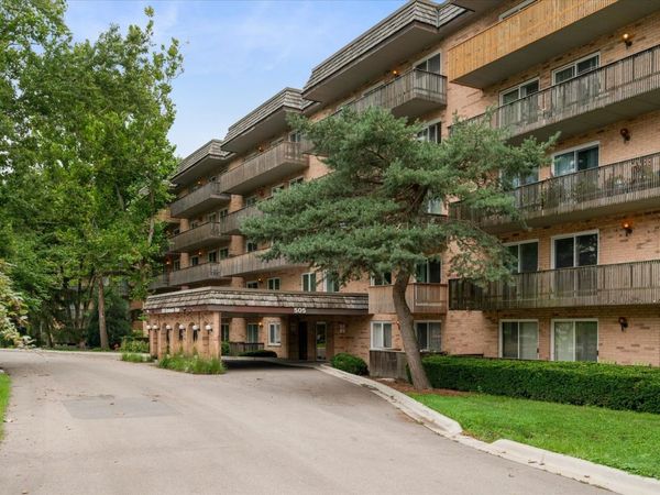 505 Redondo Drive , Unit 504, Downers Grove, IL 60516
