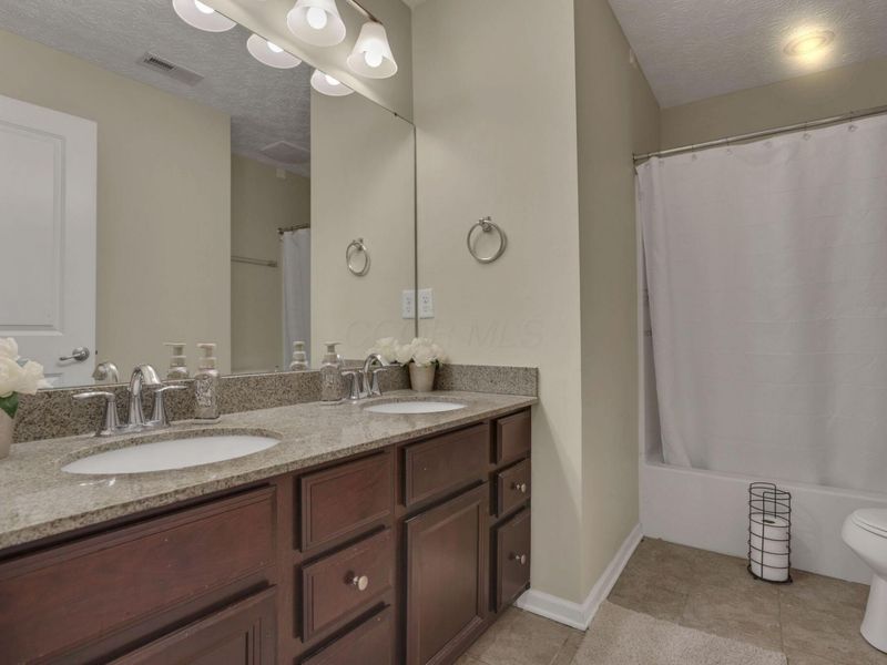 7844 Adare Court, Unit 5, Dublin, OH 43016 Photo 21