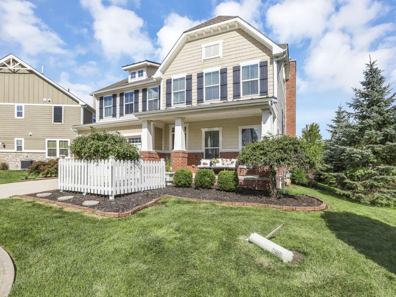 7844 Adare Court, Unit 5, Dublin, OH 43016 Photo 3