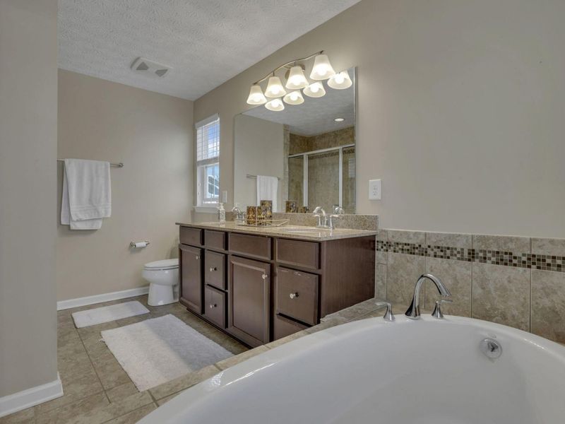 7844 Adare Court, Unit 5, Dublin, OH 43016 Photo 31