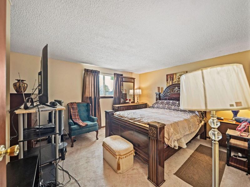 5329 Refugee Road, Columbus, OH 43232 Photo 34
