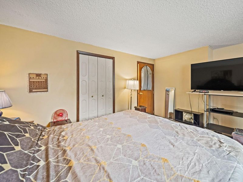 5329 Refugee Road, Columbus, OH 43232 Photo 37
