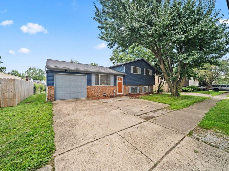 5329 Refugee Road, Columbus, OH 43232 Photo 4