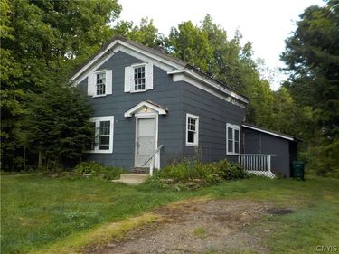292-294 Perry Road, Pennellville, NY 13132