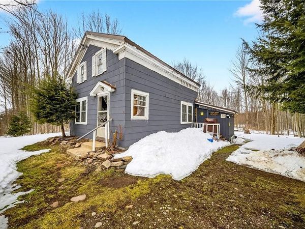 292-294 Perry Road , Pennellville, NY 13132