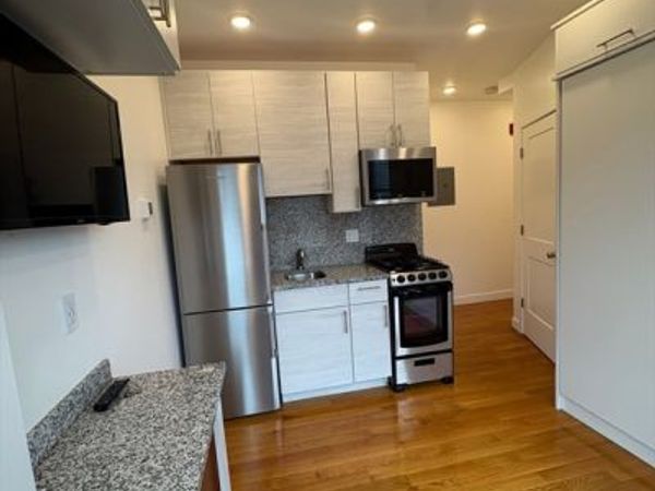 16 Fifth Street, Unit 10, Chelsea, MA 02150